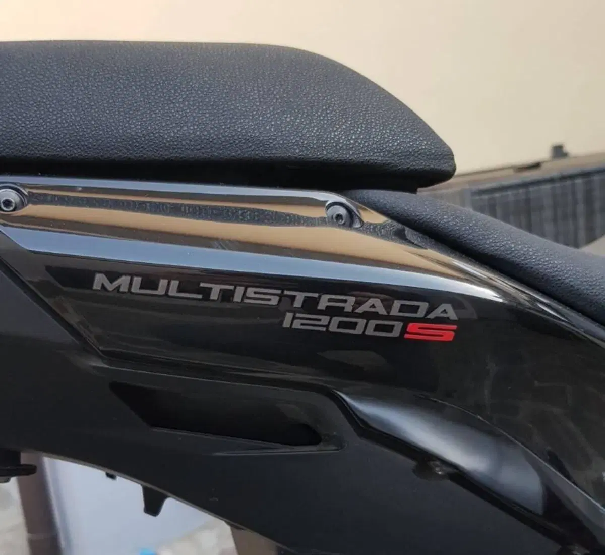Ducati Multistrada 1200 S Touring (2010 - 12) (4)