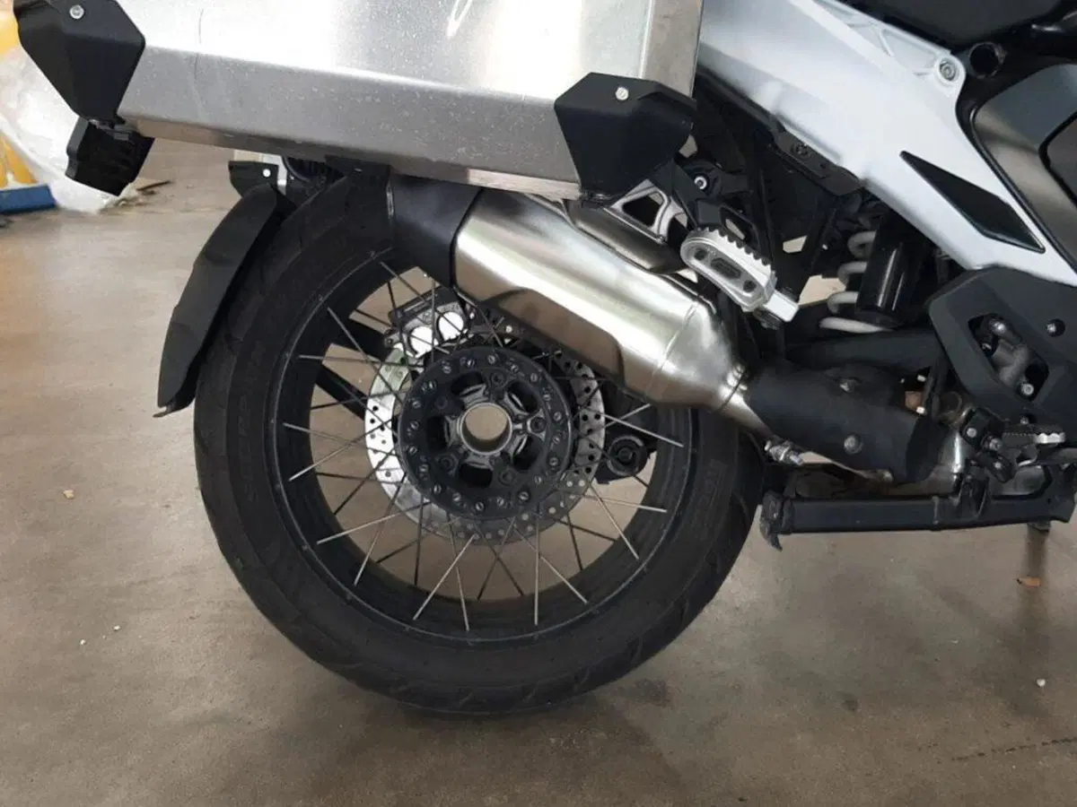 Bmw R 1300 GS Trophy (2023 - 26) (9)