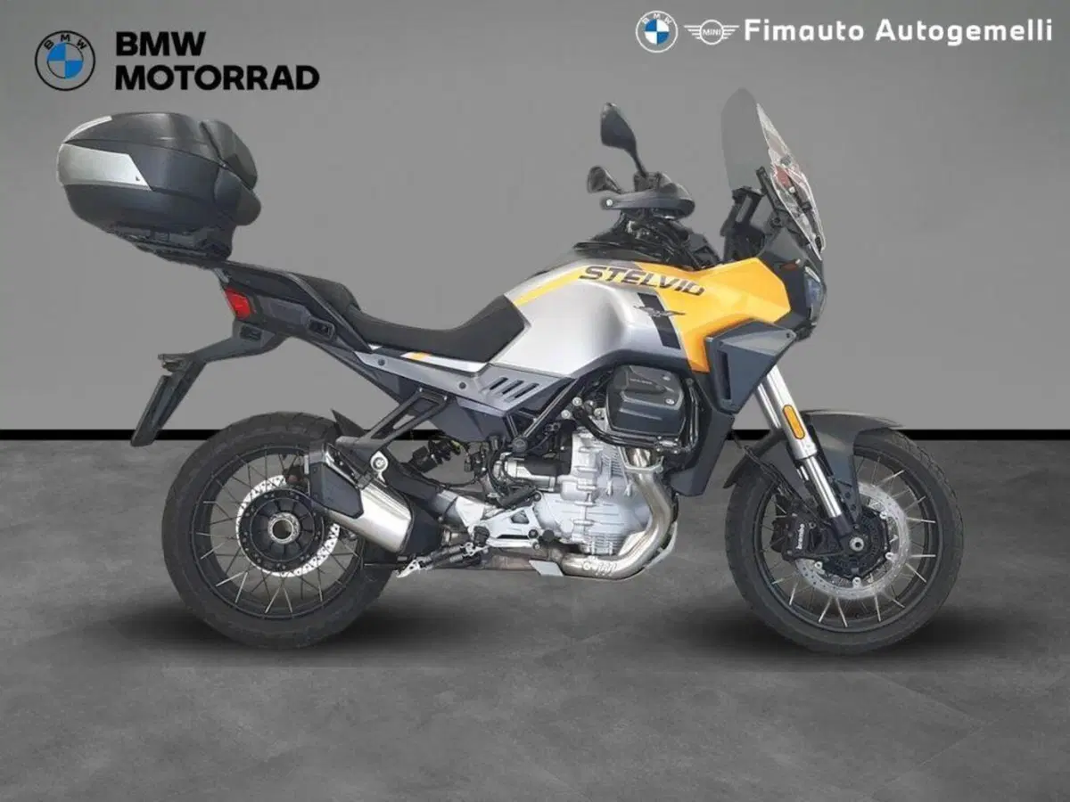 Moto Guzzi Stelvio (2024 - 26)