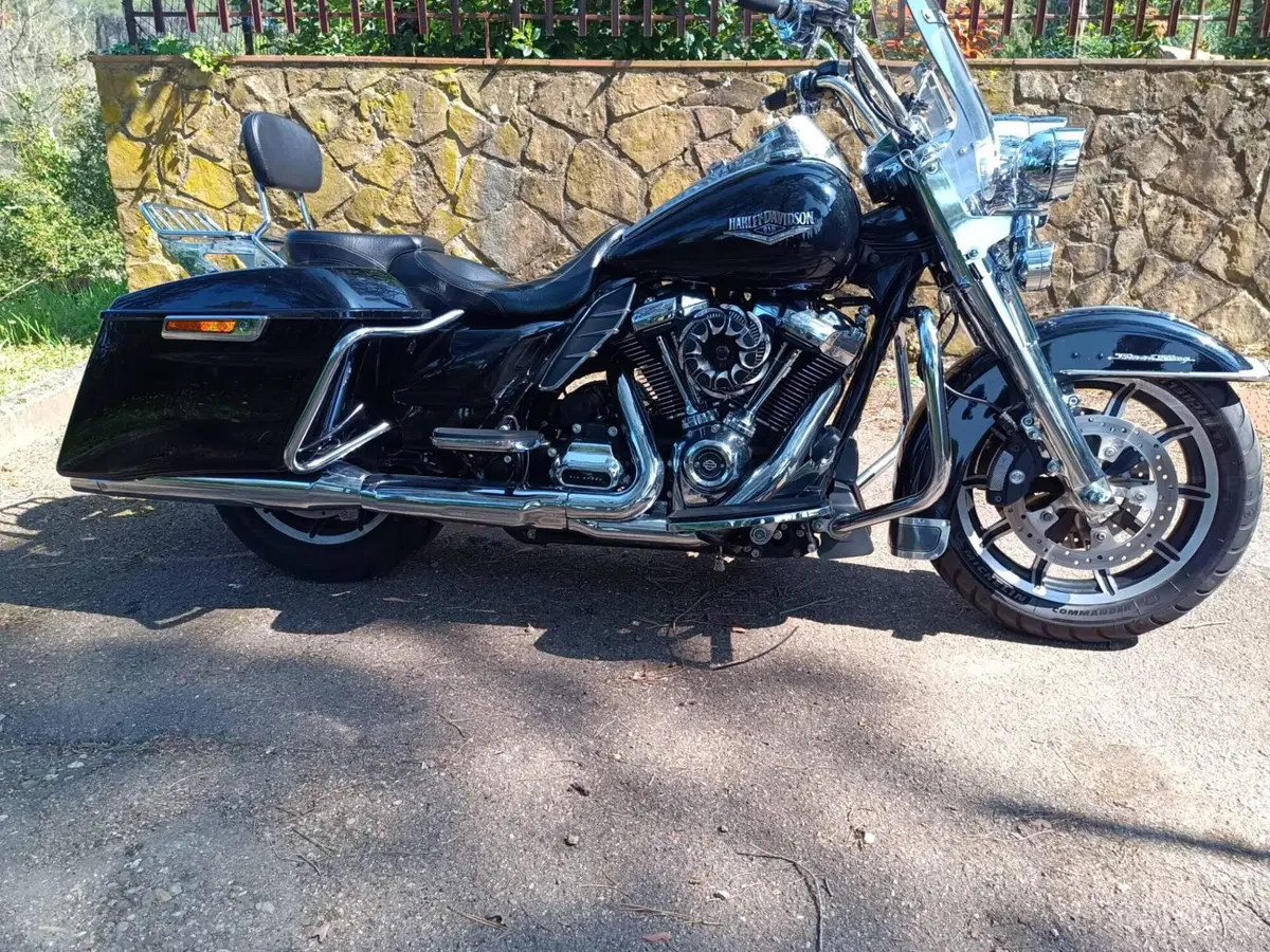 Harley-Davidson 107 Road King Classic (2019 - 20) - FLHRC