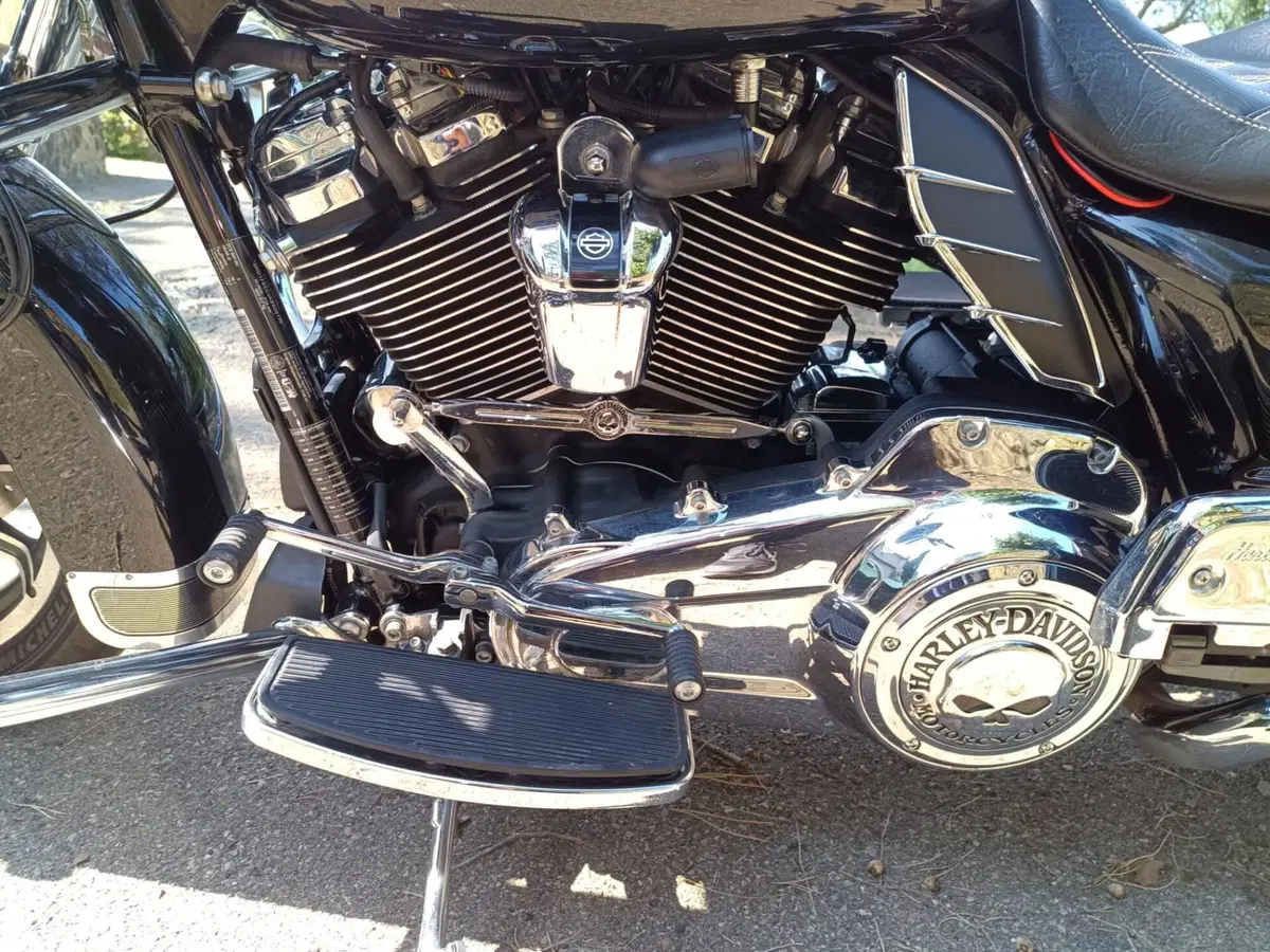 Harley-Davidson 107 Road King Classic (2019 - 20) - FLHRC (13)