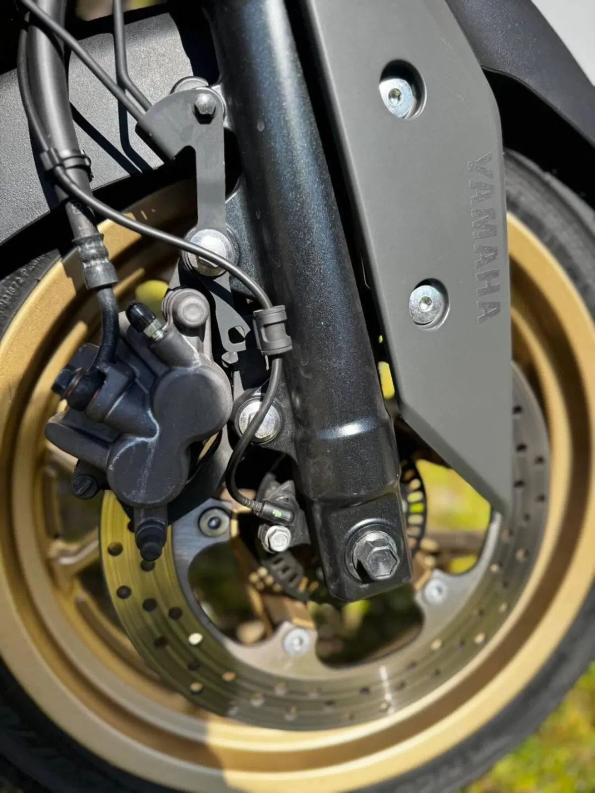 Yamaha X-Max 300 Tech Max (2021 - 24) (8)