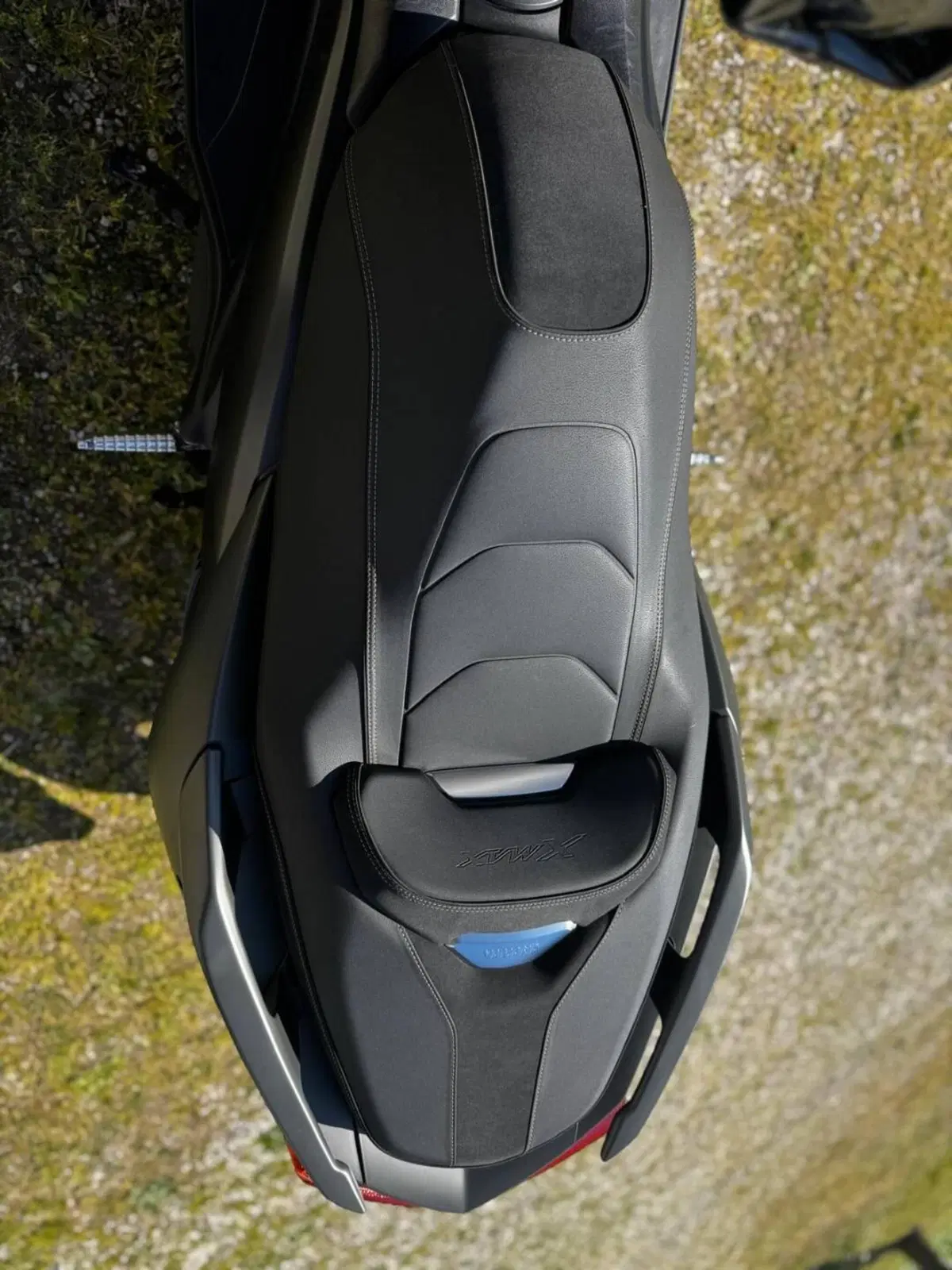 Yamaha X-Max 300 Tech Max (2021 - 24) (15)