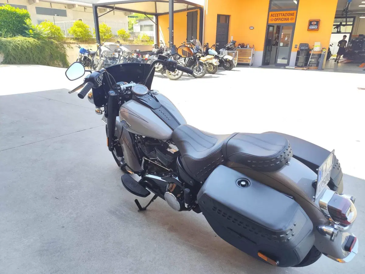 Harley-Davidson Heritage Classic (2025 - 26) (5)