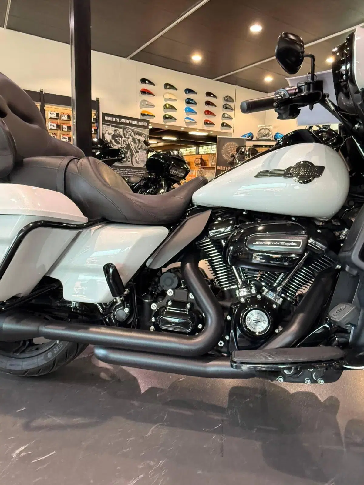 Harley-Davidson Ultra Limited (2022 - 25) (9)