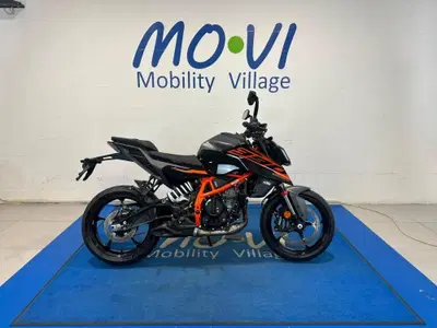 KTM 390 Duke (2026) nuova