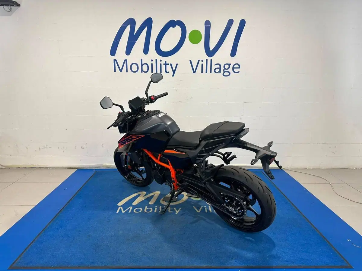 KTM 390 Duke (2026) (4)