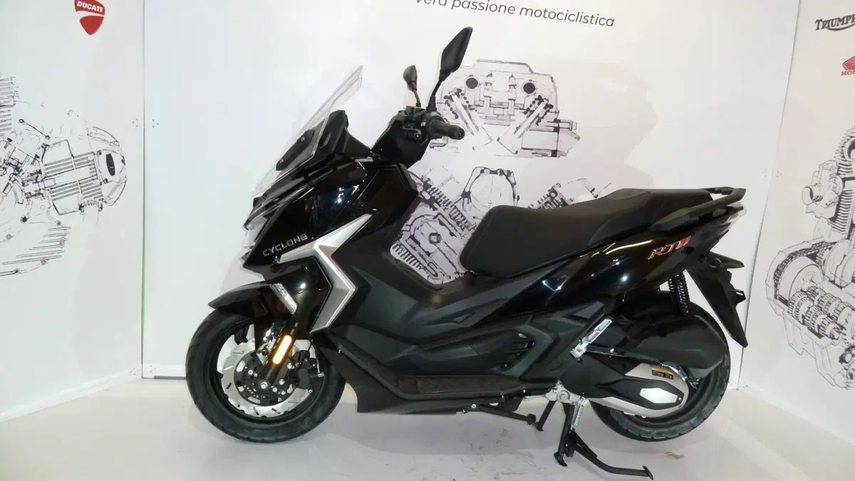 Cyclone RT1 (2025 - 26) (6)