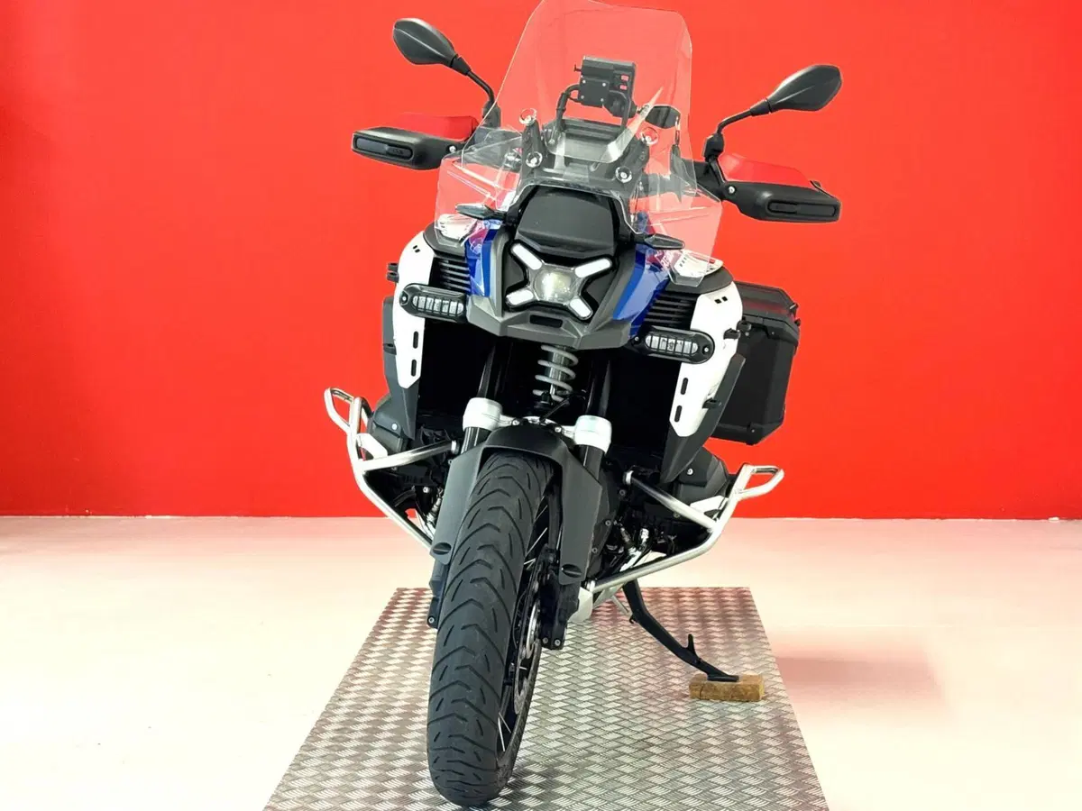 Bmw R 1300 GS Adventure Trophy (2025 - 26) (3)