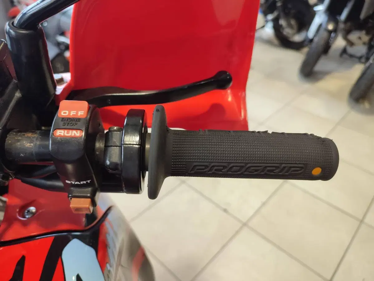 Honda NX 650 Dominator (1991 - 95) (10)