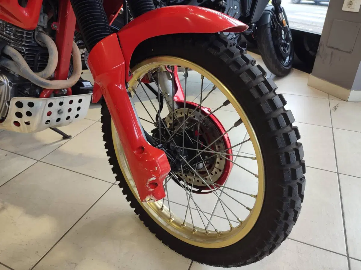 Honda NX 650 Dominator (1991 - 95) (15)