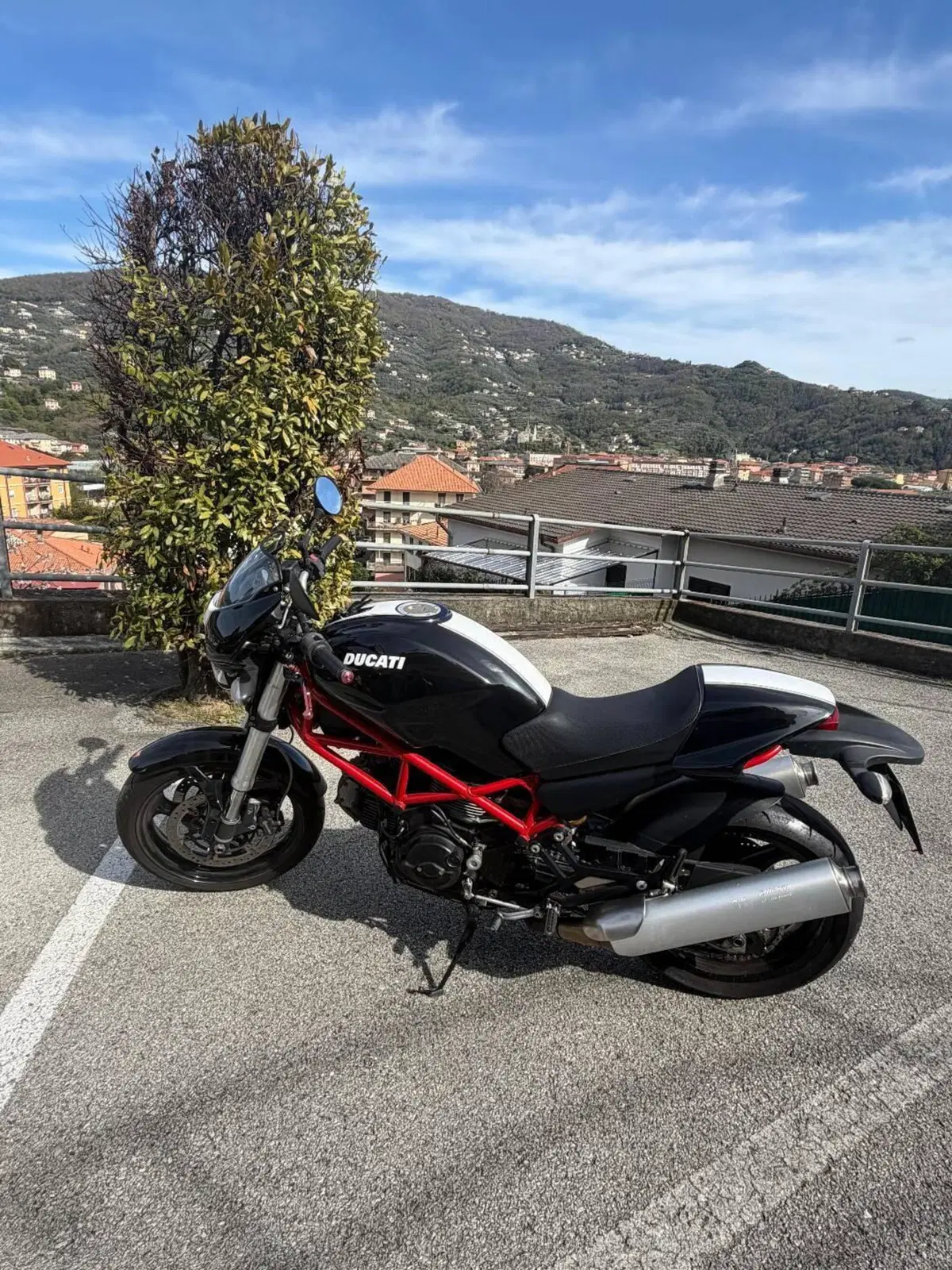 Ducati Monster 695 (2006 - 08) (2)