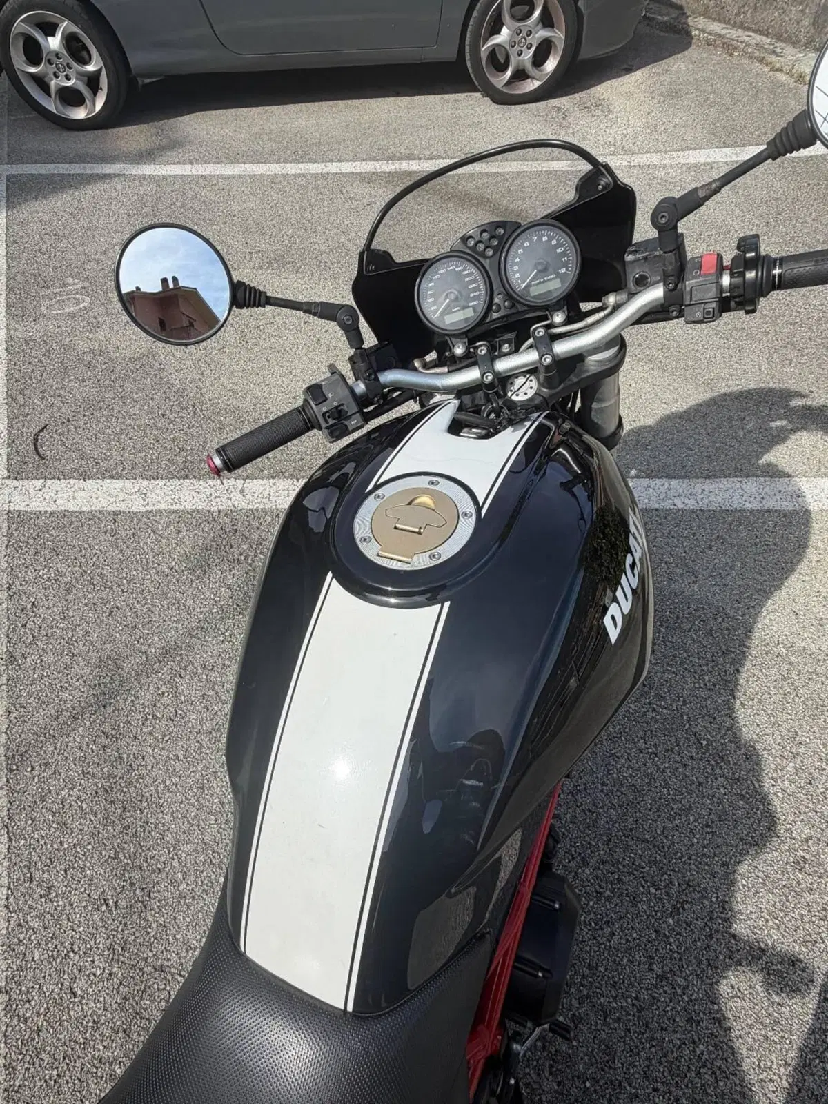 Ducati Monster 695 (2006 - 08) (5)