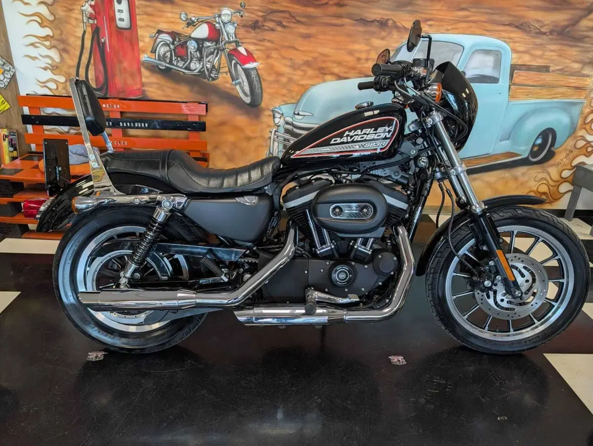 Harley-Davidson 883 R (2006 - 07) - XL 883R