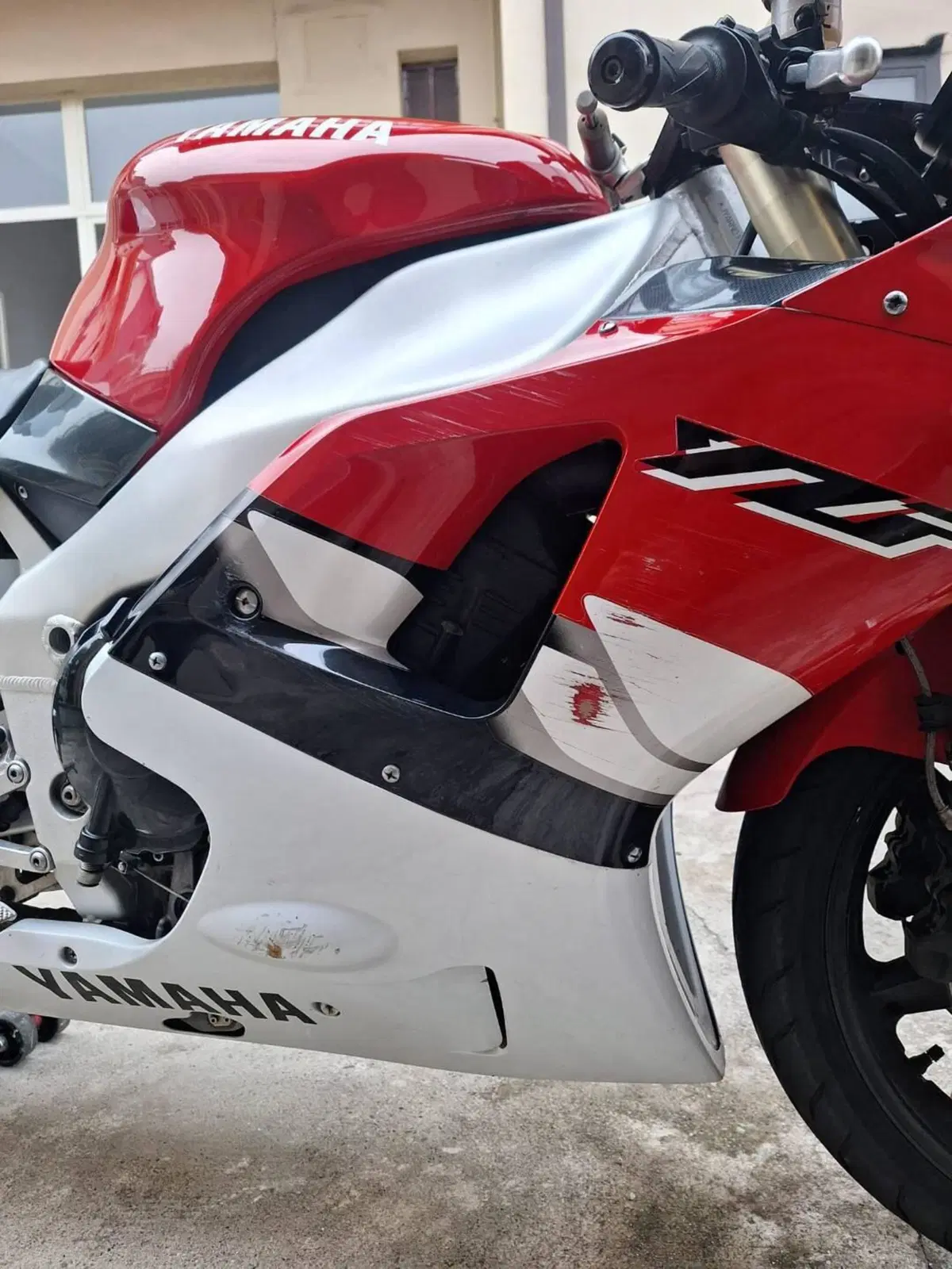 Yamaha YZF R1 (1998 - 99) (2)