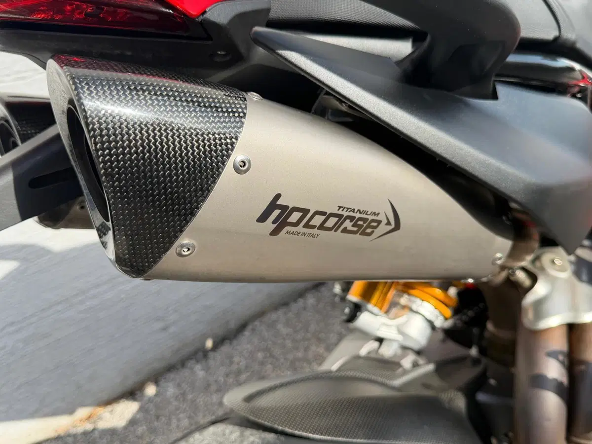 Ducati Hypermotard 950 SP (2022 - 25) (7)