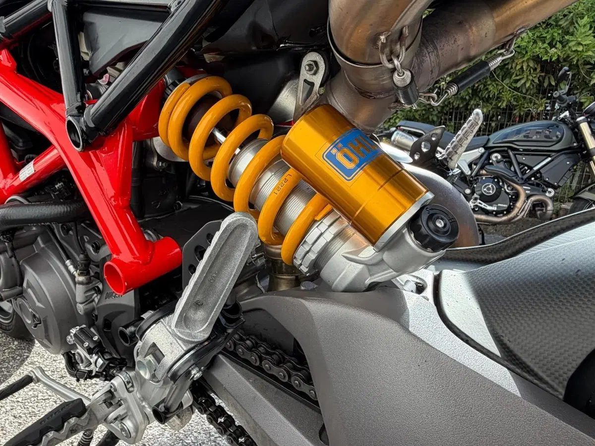 Ducati Hypermotard 950 SP (2022 - 25) (13)
