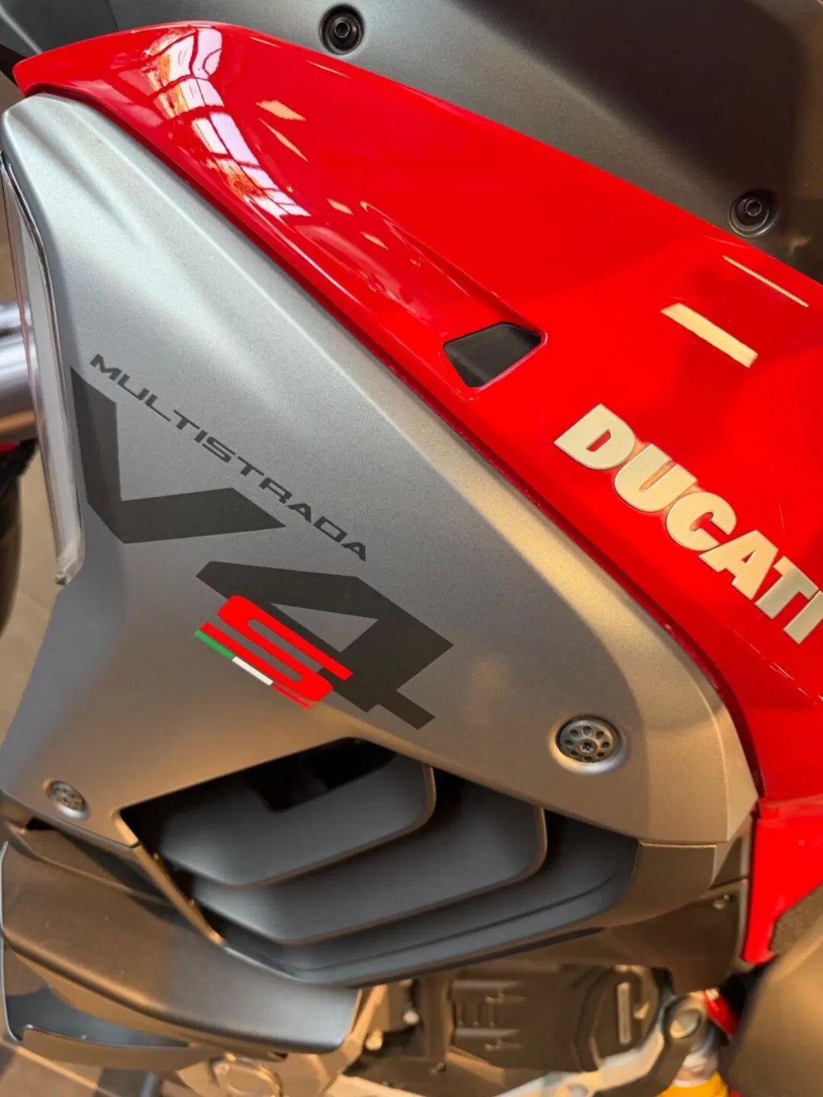 Ducati Multistrada V4 S (2021 - 24) (8)