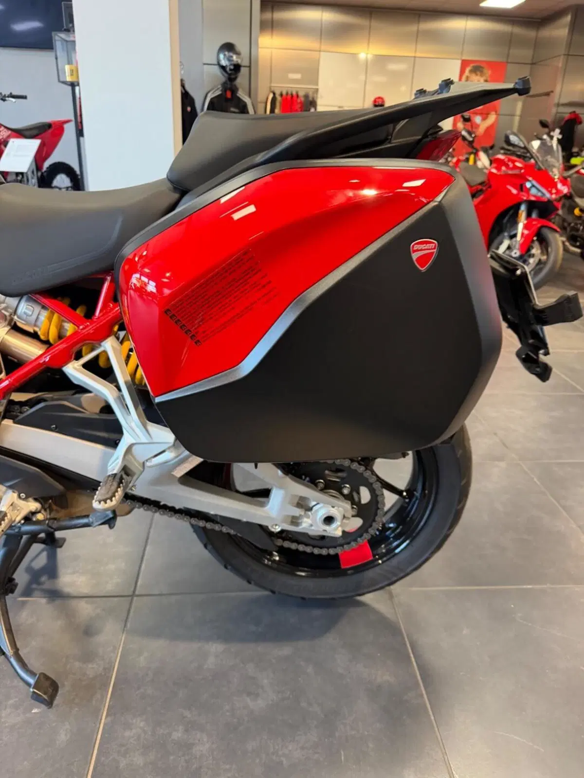 Ducati Multistrada V4 S (2021 - 24) (14)
