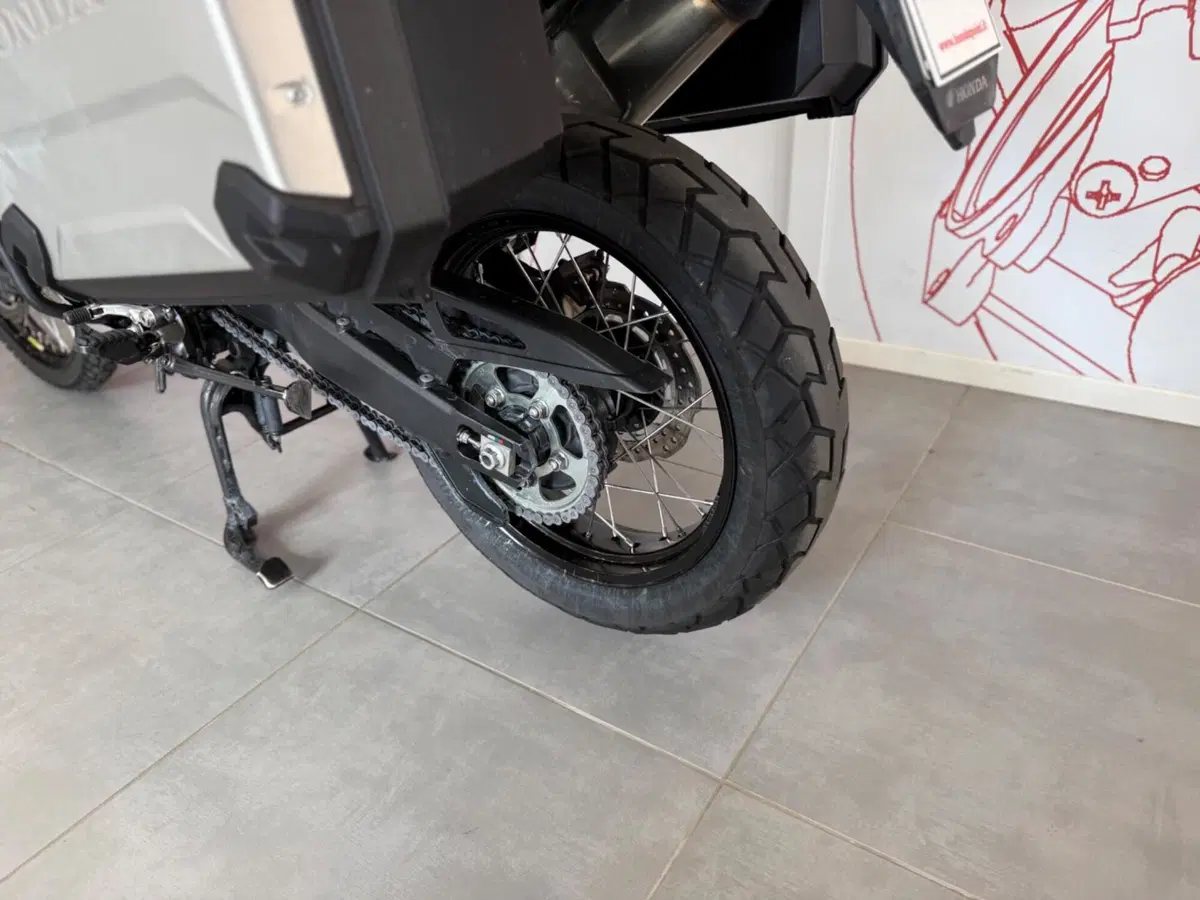 Honda Africa Twin CRF 1000L (2018 - 19) (15)