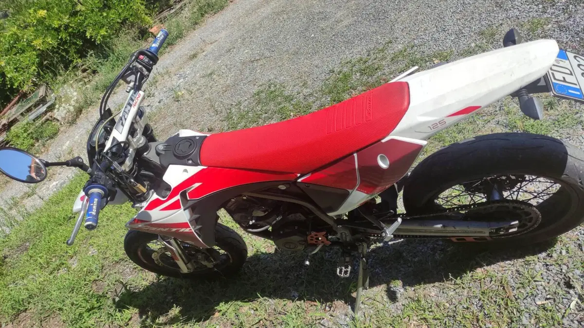 Fantic Motor XMF 125 Motard Competition 4T (2023 - 24) (2)