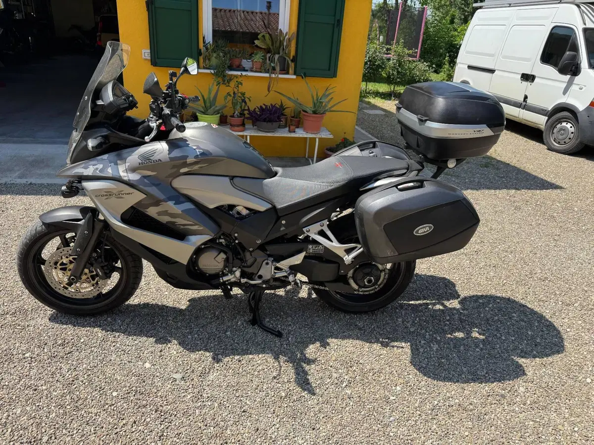 Honda Crossrunner ABS (2010 - 14) (6)