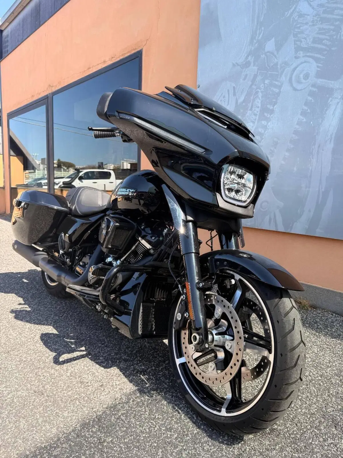 Harley-Davidson Street Glide (2024 - 26) (2)
