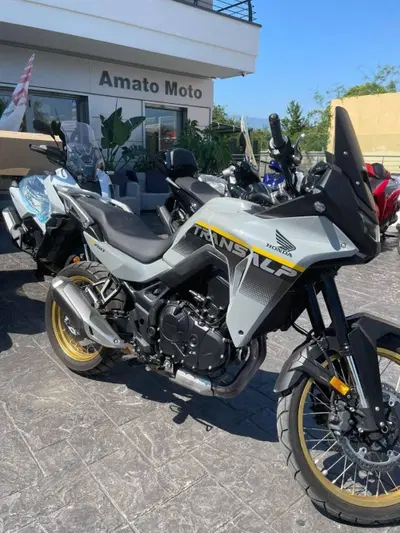 Honda Transalp XL750 (2025) usata