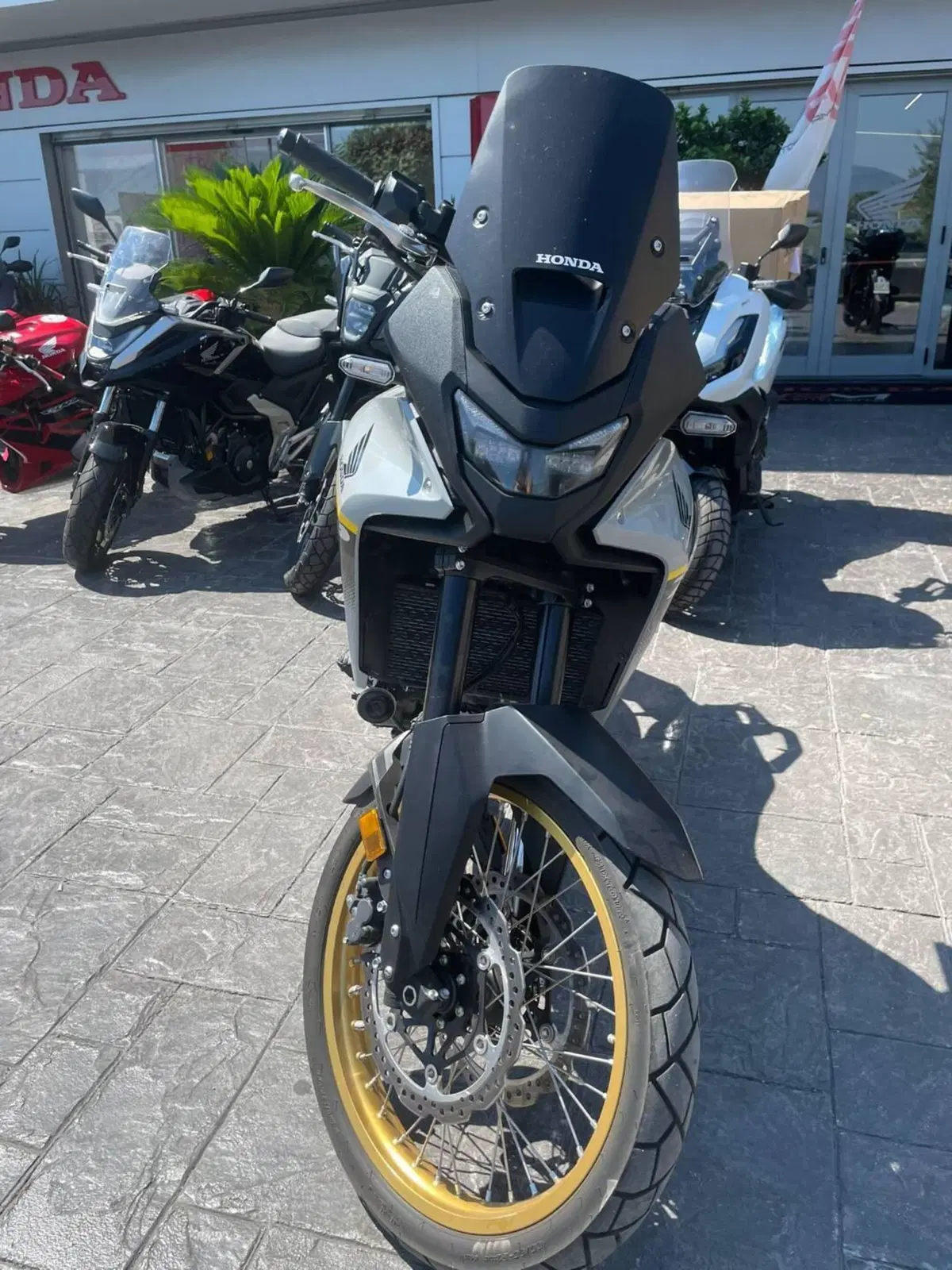 Honda Transalp XL750 (2025) (5)