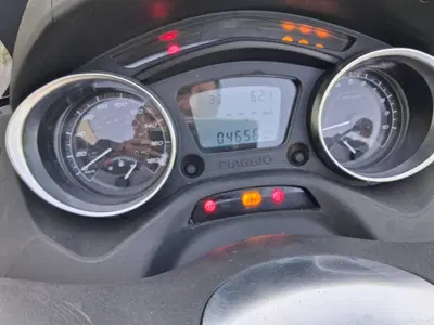 Piaggio MP3 300 Sport ABS Hpe (2021 - 24) usata