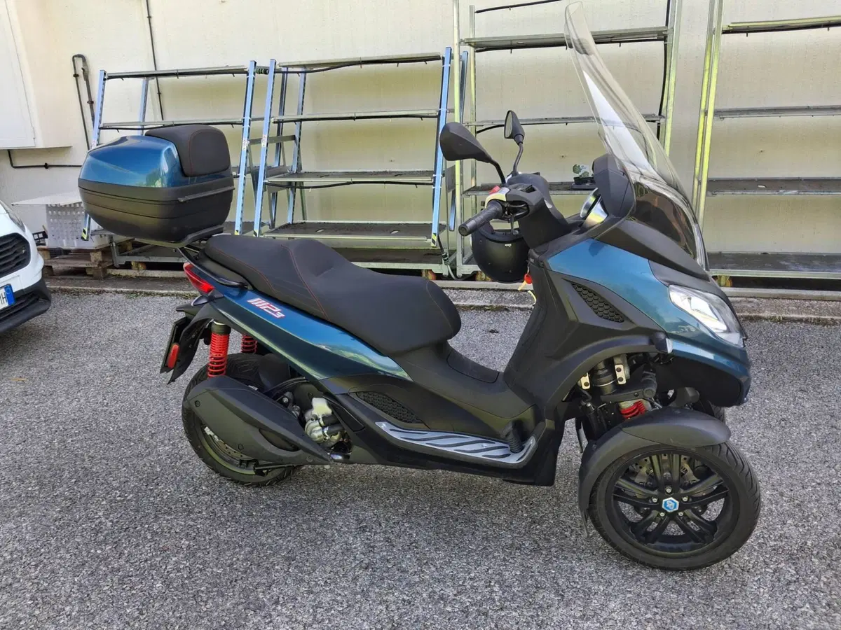 Piaggio MP3 300 Sport ABS Hpe (2021 - 24) (2)