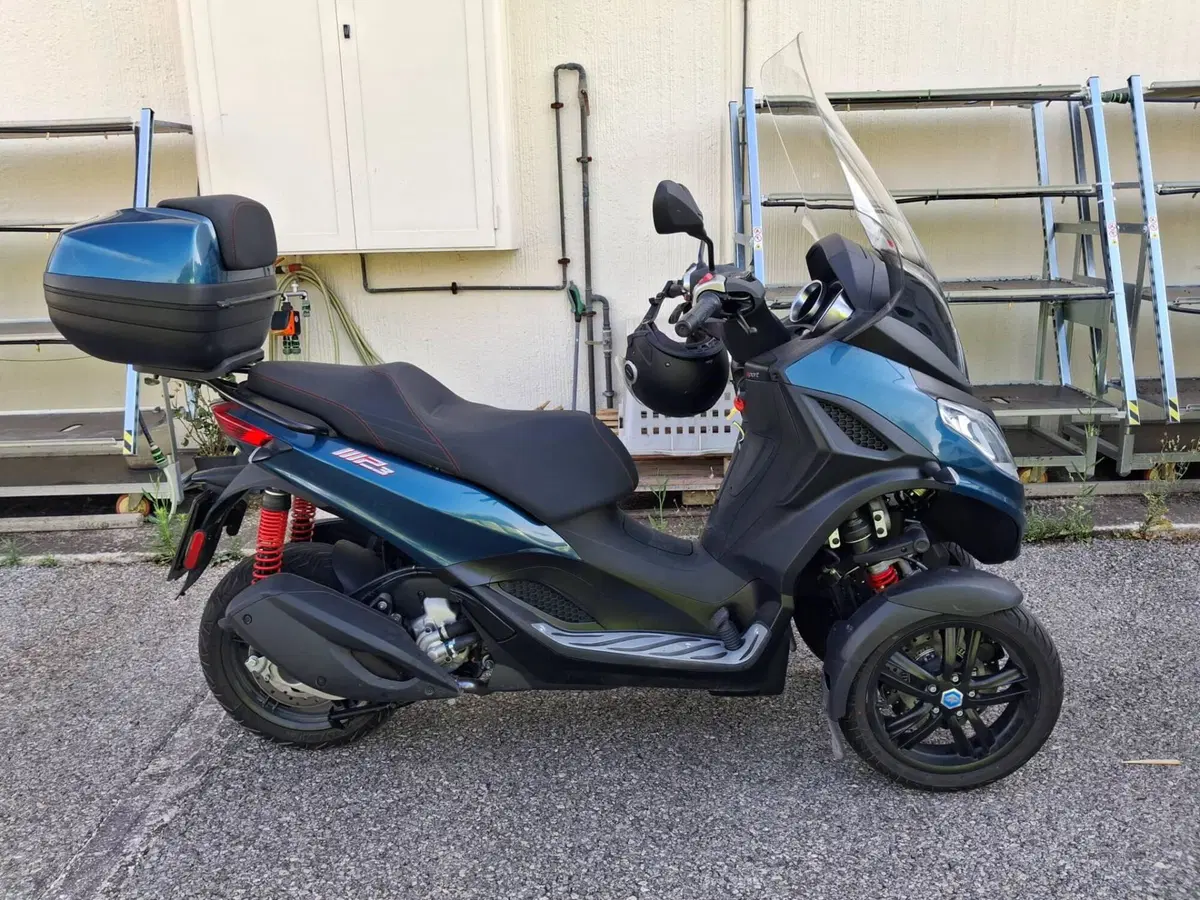 Piaggio MP3 300 Sport ABS Hpe (2021 - 24) (3)