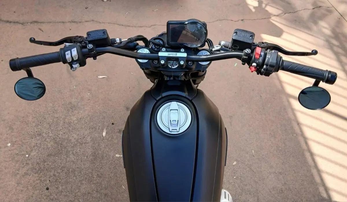 Ducati Scrambler 800 Icon Dark (2025 - 26) (5)