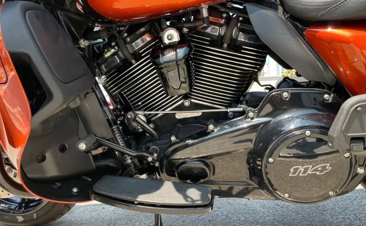 Harley-Davidson 114 Electra Glide Ultra Limited (2020) - FLHTK (4)