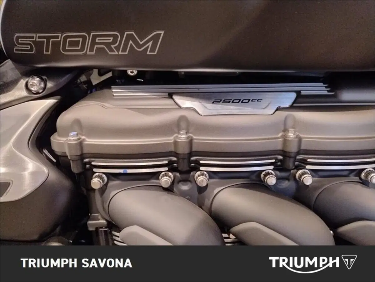 Triumph Rocket 3 Storm R (2024 - 26) (5)