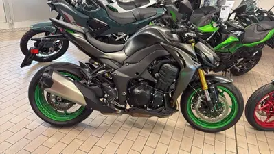 Kawasaki Z 1100 SE (2026) usata