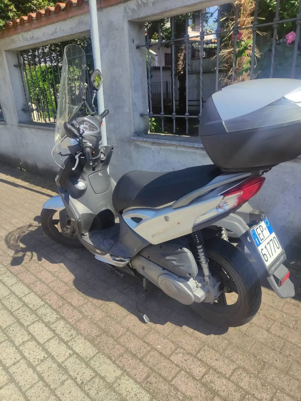 Kymco Agility 150i R16 + ABS (2017 - 20) (3)