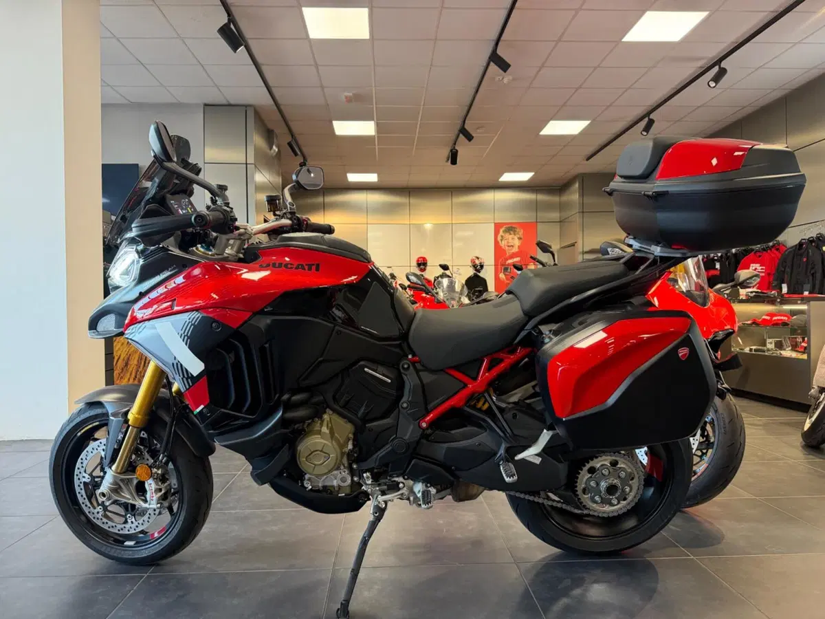 Ducati Multistrada V4 Pikes Peak (2025 - 26) (2)