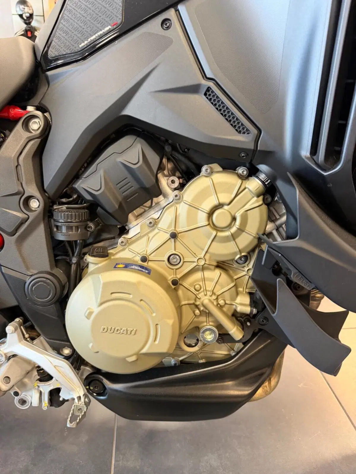Ducati Multistrada V4 Pikes Peak (2025 - 26) (18)