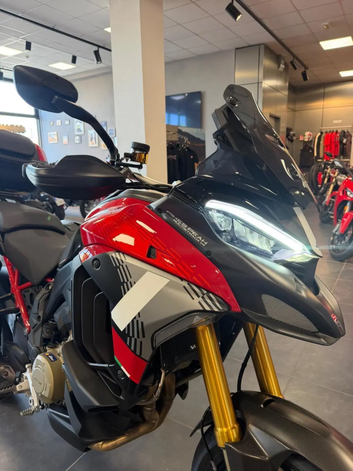 Ducati Multistrada V4 Pikes Peak (2025 - 26) (20)
