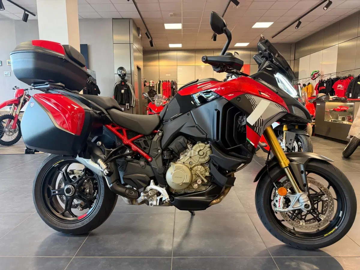 Ducati Multistrada V4 Pikes Peak (2025 - 26)
