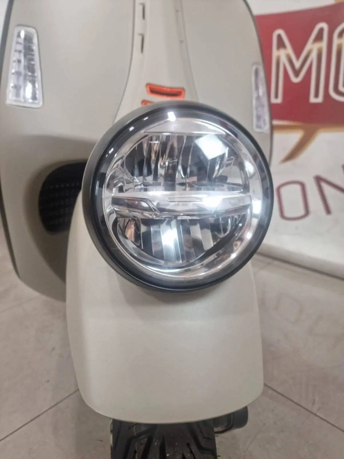 Vespa GTV 310 (2025 - 26) (4)
