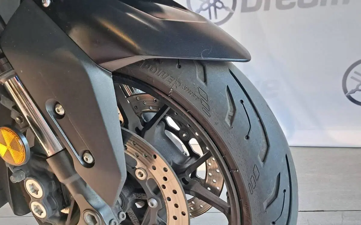 Yamaha T-Max 560 (2022 - 24) (2)