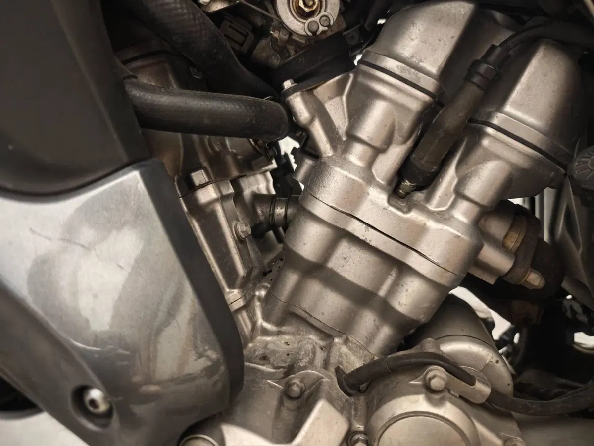 Honda Transalp XL 700 V (2007 - 2013) (13)