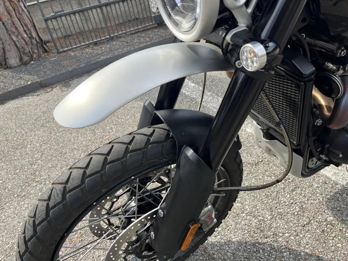 Triumph Scrambler 1200 XC (2021 - 23) (7)