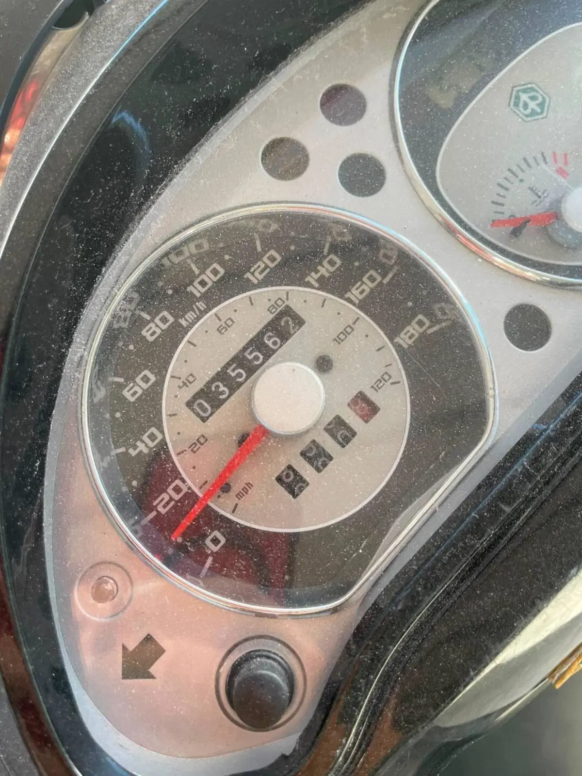 Piaggio Beverly 250 (2004 - 05) (5)