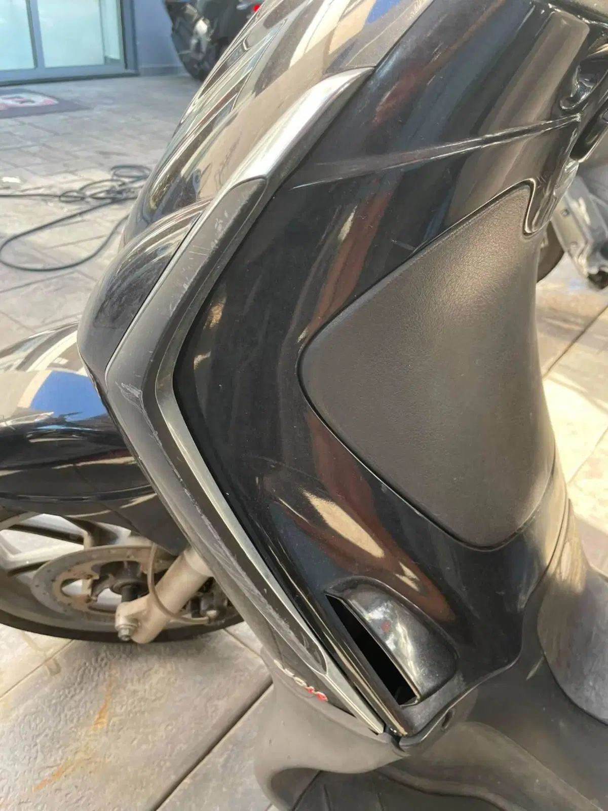 Piaggio Beverly 250 (2004 - 05) (6)