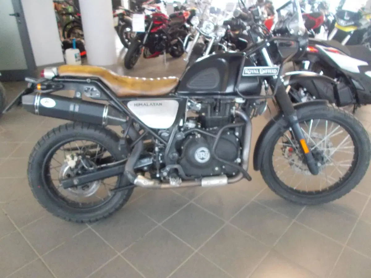 Royal Enfield Himalayan 411 (2017 - 20) (2)