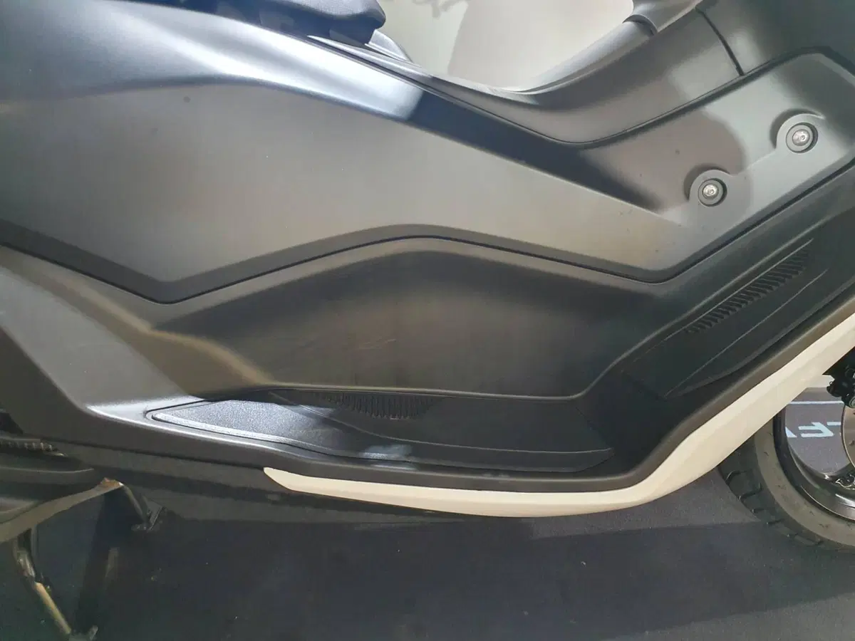 Yamaha N-Max 125 (2025 - 26) (10)