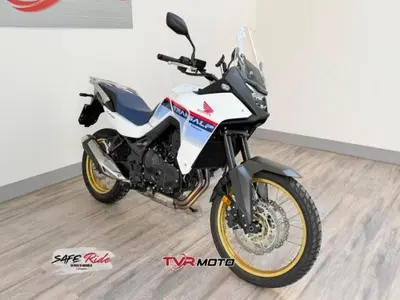 Honda Transalp XL750 (2025) usata